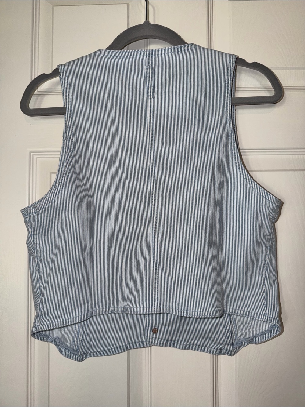 American Eagle Blue and White Striped Railroad Button Vest - Picture 5 of 8